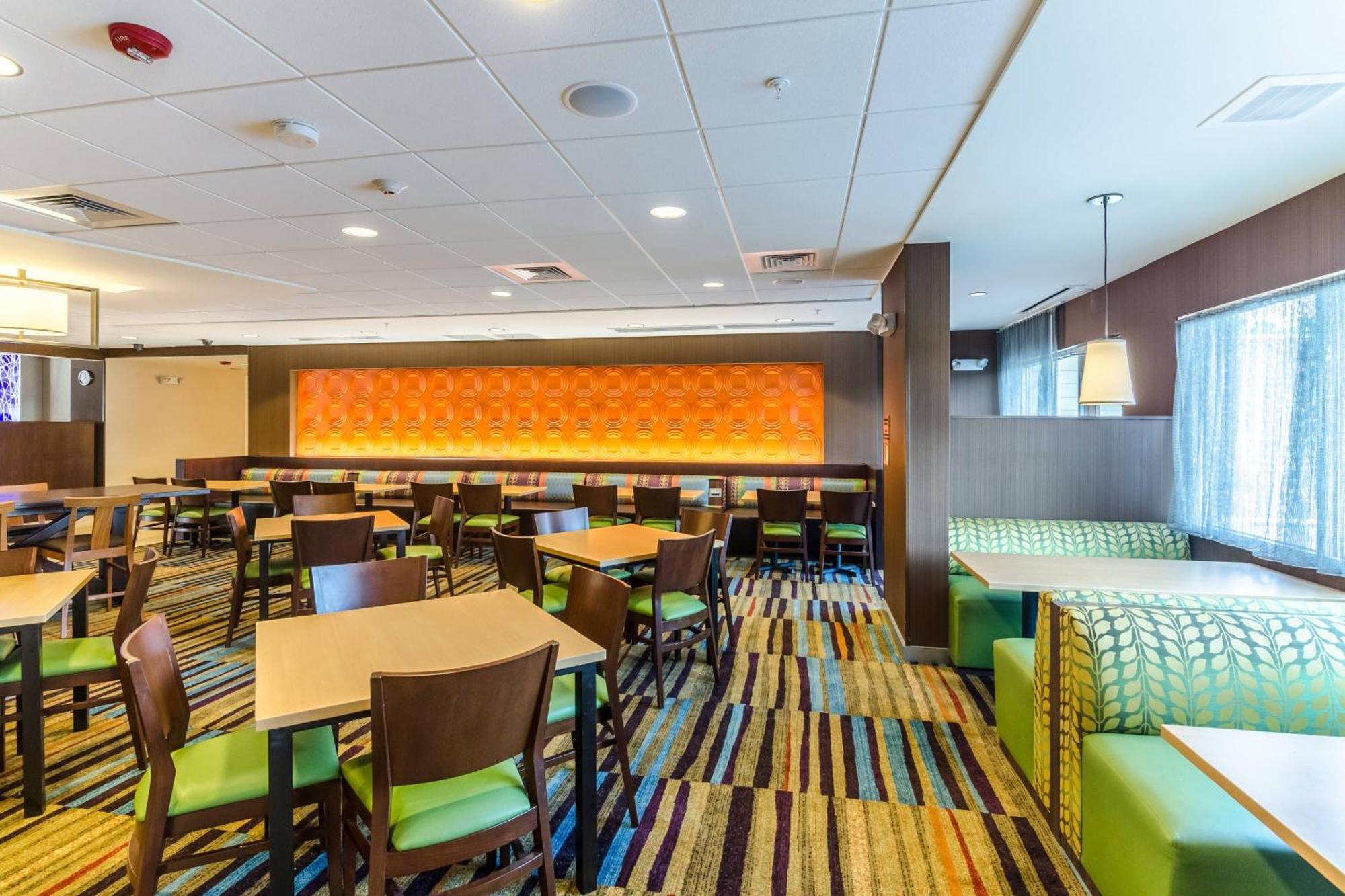 Fairfield Inn & Suites By Marriott Panama City Beach Upper Grand Lagoon Exterior photo